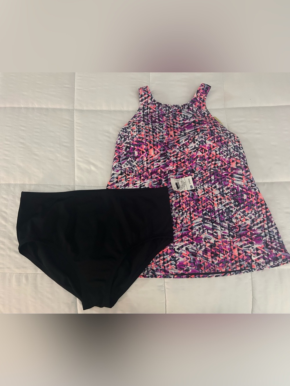 Nike 2 pc Tankini• High Neck Top w/Back Cross Straps•Solid Blk Bottom•Size 1X